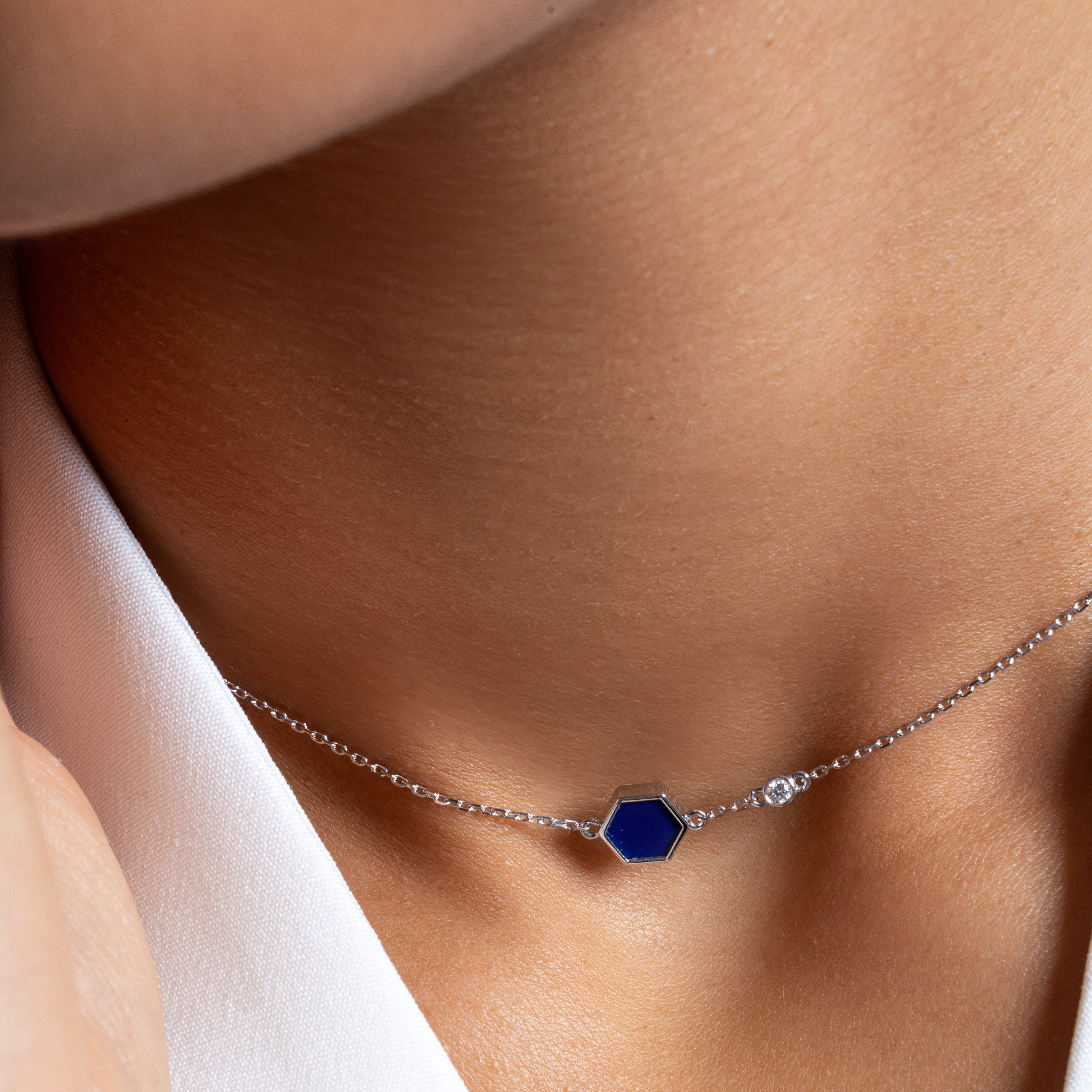 Hive Lapis Choker